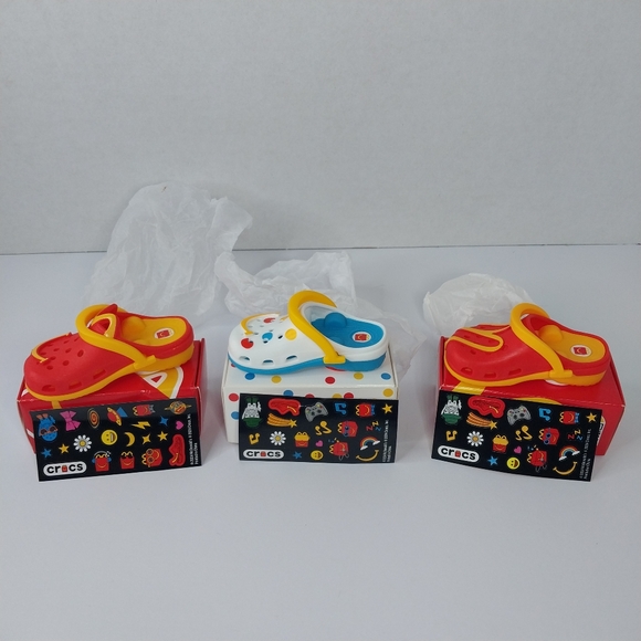 McDonalds Mini Crocs Keychain Happy Meal Toys 2024 lot of Six #1, 3, 3, 4, 6, 8 - Picture 7 of 8
